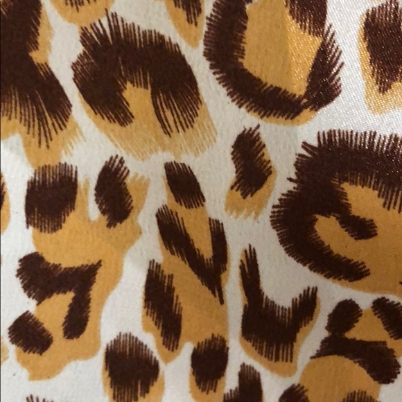 🥳HP🎉EUC BCBG MAXAZRIA Blouse - Picture 5 of 6